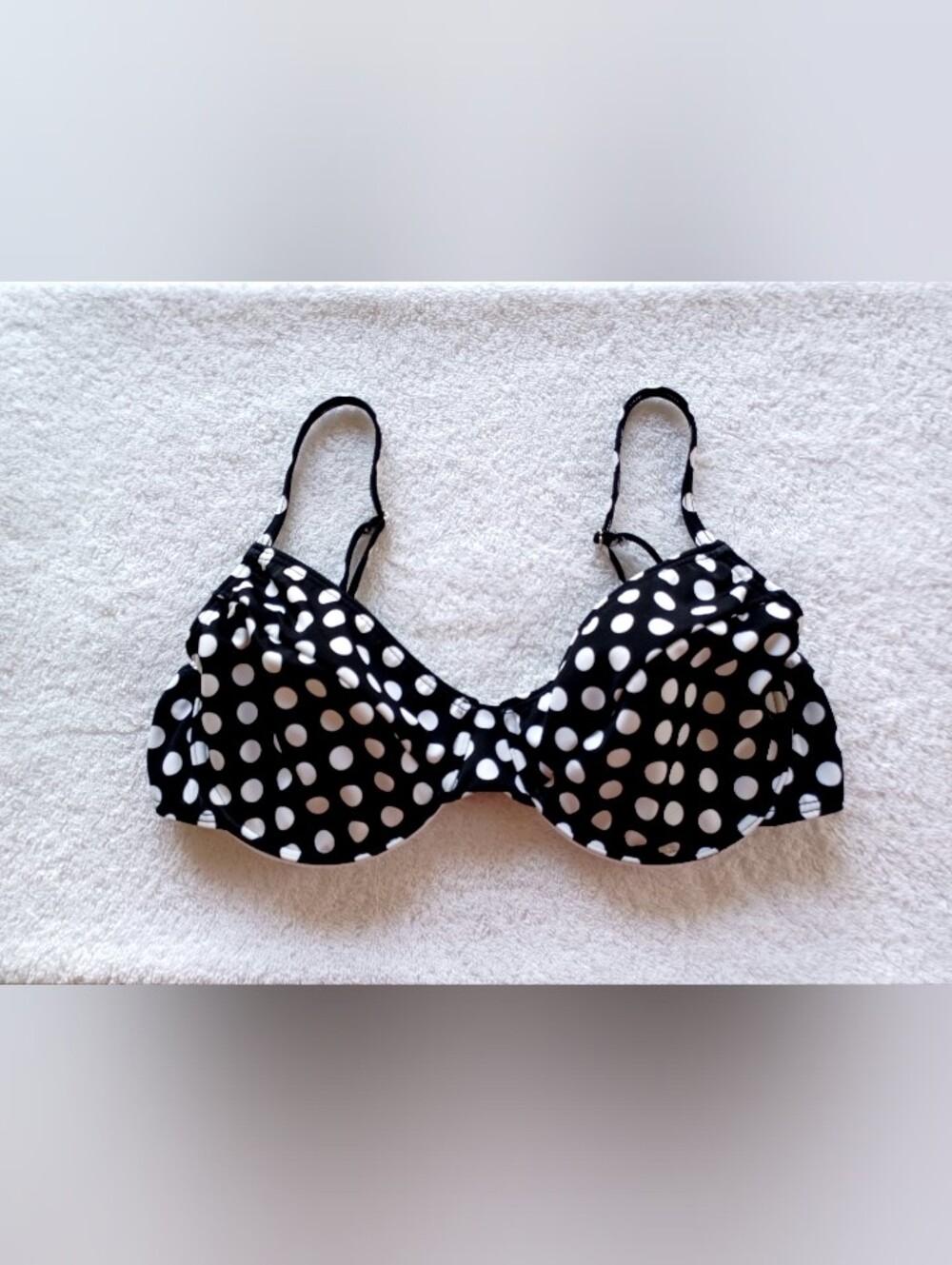 VENUS Black and White Polka Dot Underwire Bikini Top, Size DD - Picture 4 of 16